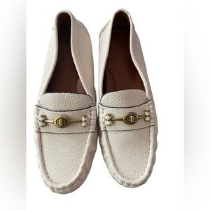 New COACH Crosby Driver Flat Slip-on Moccasins Cream Chalk Leather US Size 8